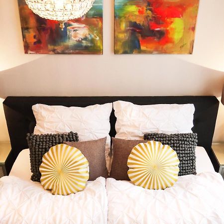 Comfort And Style In City Center With Ensuite Bathroom On Schaafenstrasse Köln Ngoại thất bức ảnh