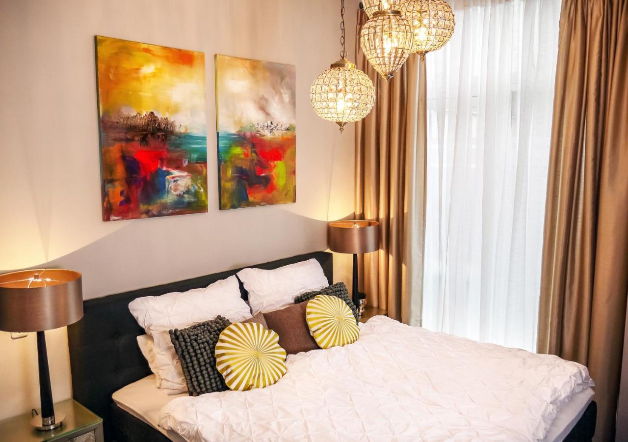 Comfort And Style In City Center With Ensuite Bathroom On Schaafenstrasse Köln Ngoại thất bức ảnh